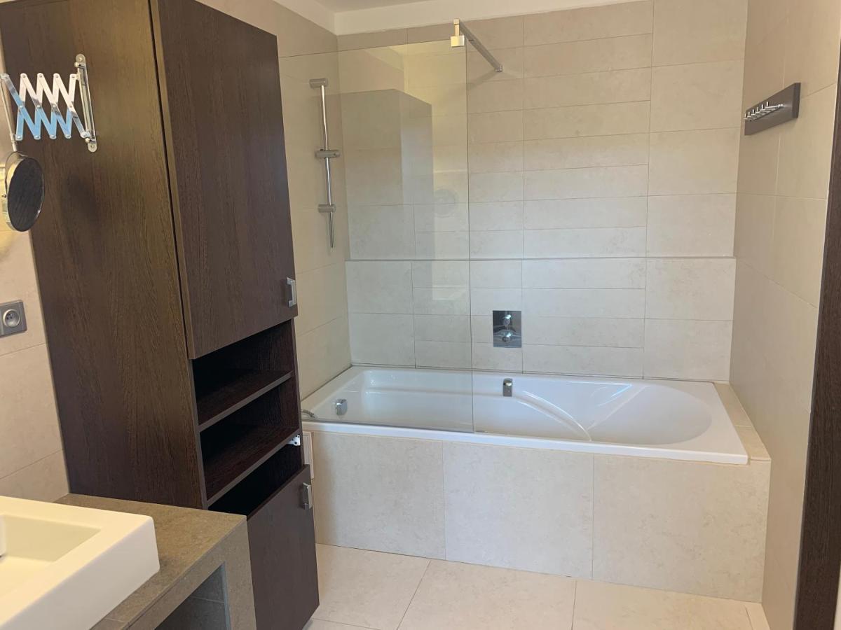 Apartman S Wellness Sluzbami Čerčany Eksteriør billede