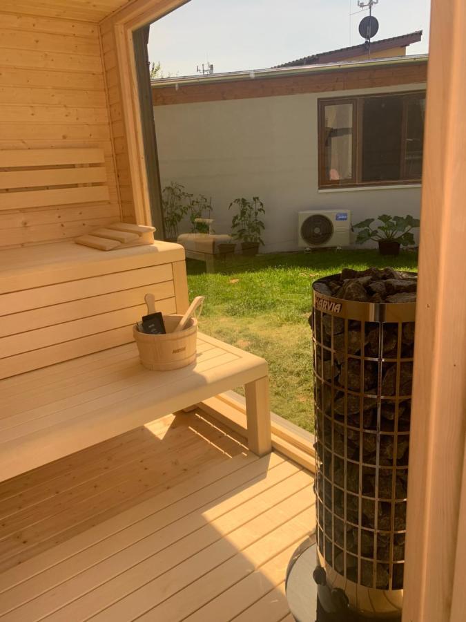 Apartman S Wellness Sluzbami Čerčany Eksteriør billede